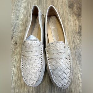 Vaneli Beige Suede Woven Penny Loafers 8N